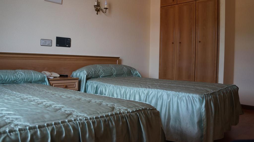 Hotel Larry セー 部屋 写真